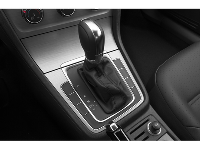 2015 Volkswagen Golf TSI SE 4-Door