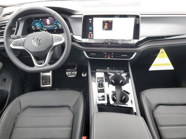 2026 Volkswagen Atlas Cross Sport 2.0T SEL R-Line Black