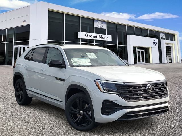 2026 Volkswagen Atlas Cross Sport 2.0T SEL R-Line 4MOTION's photo