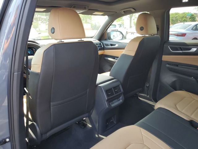 2026 Volkswagen Atlas Cross Sport 2.0T SEL R-Line Black