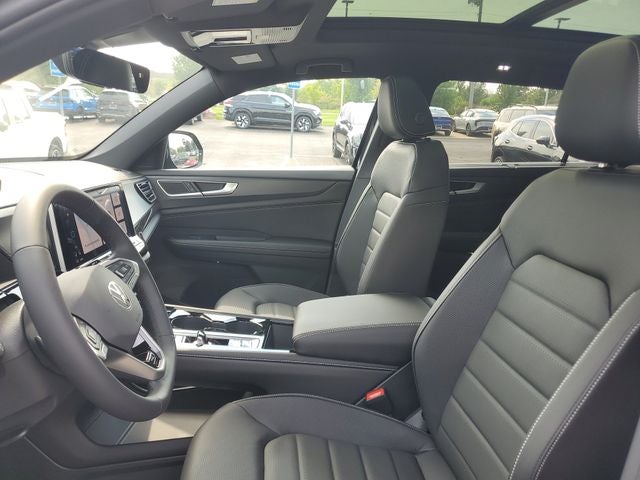 2026 Volkswagen Atlas Cross Sport 2.0T SEL R-Line Black