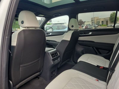 2026 Volkswagen Atlas Cross Sport 2.0T SEL Premium R-Line