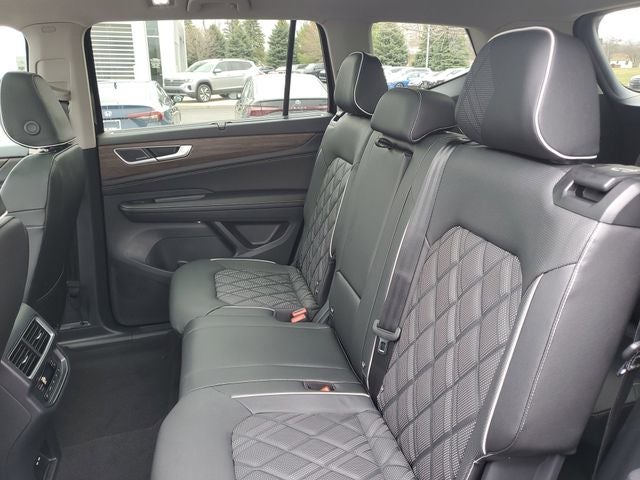 2026 Volkswagen Atlas SEL Premium R-Line - Photo 10