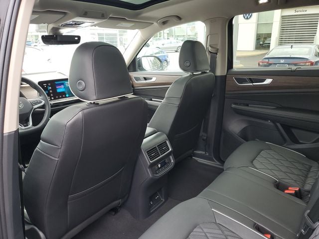 2026 Volkswagen Atlas SEL Premium R-Line - Photo 11