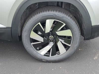 2026 Volkswagen Atlas Cross Sport 2.0T SE w/Technology