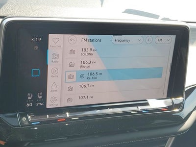 2026 Volkswagen Atlas Cross Sport 2.0T SE w/Technology