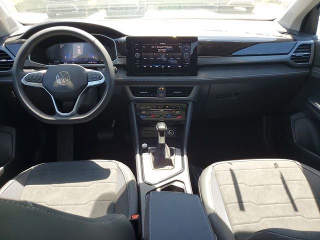 2026 Volkswagen Taos 1.5T SE Black