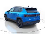 2026 Volkswagen Taos 1.5T SE Black
