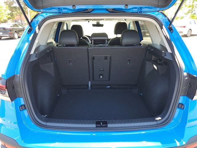 2026 Volkswagen Taos 1.5T SE Black