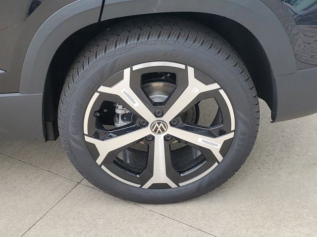 2026 Volkswagen Taos 1.5T SEL