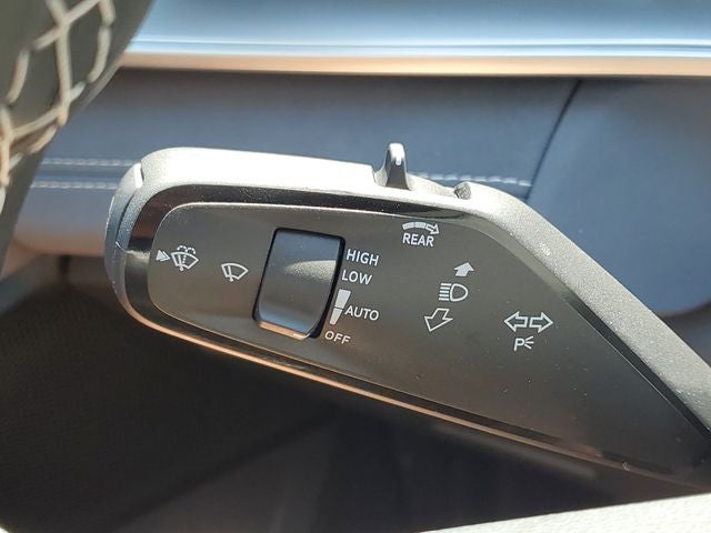 2026 Volkswagen Tiguan SE - Photo 24