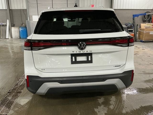 2026 Volkswagen Tiguan 2.0T SE