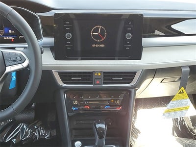 2025 Volkswagen Taos 1.5T SE