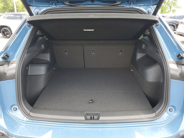2026 Volkswagen Tiguan 2.0T SEL R-Line Turbo