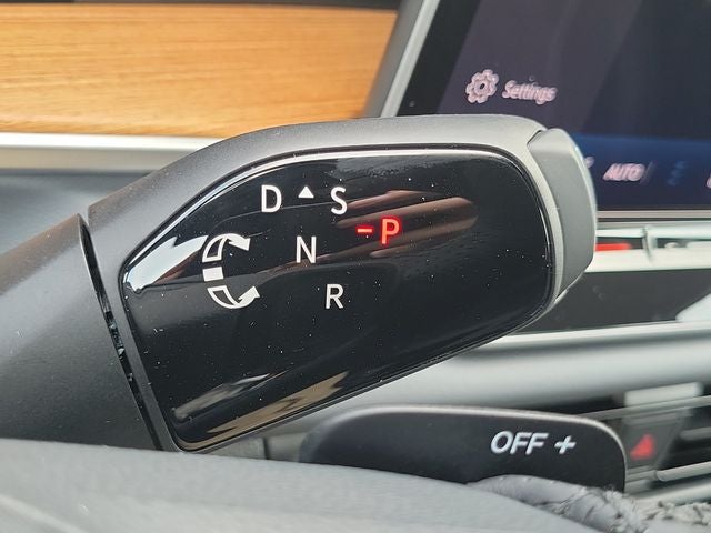 2026 Volkswagen Tiguan 2.0T SEL R-Line