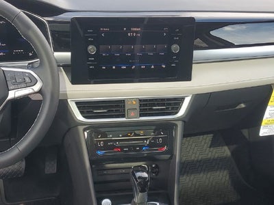 2027 Volkswagen Taos 1.5T SE