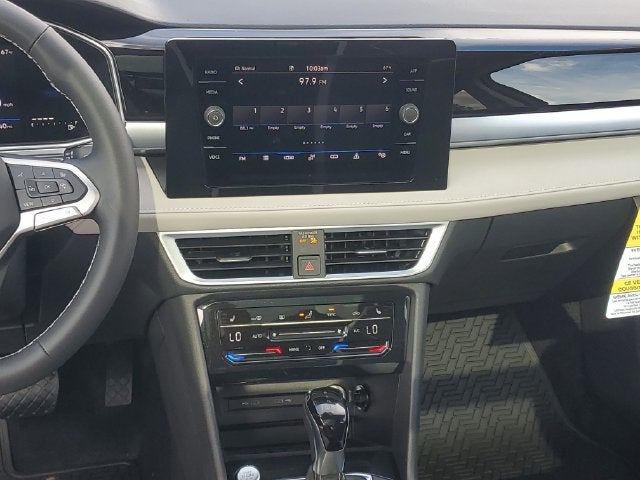 2027 Volkswagen Taos 1.5T SE