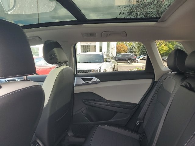 2027 Volkswagen Taos 1.5T SE