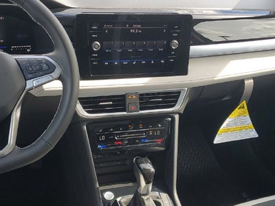 2027 Volkswagen Taos 1.5T SE