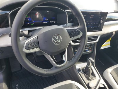 2027 Volkswagen Taos 1.5T SE