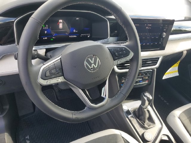2027 Volkswagen Taos 1.5T SE