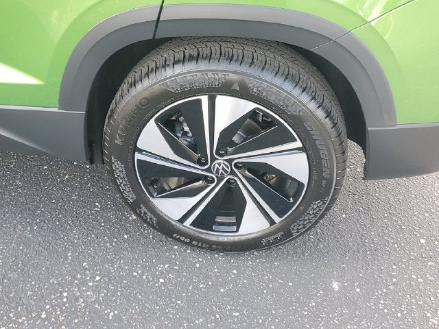 2027 Volkswagen Taos 1.5T SE