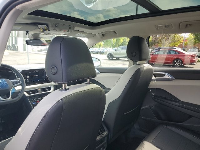 2027 Volkswagen Taos 1.5T SE