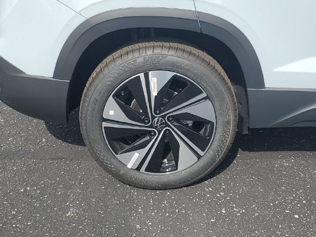 2027 Volkswagen Taos 1.5T SE