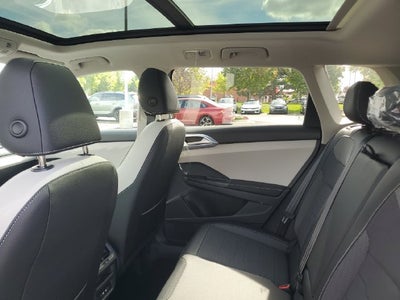 2027 Volkswagen Taos 1.5T SE