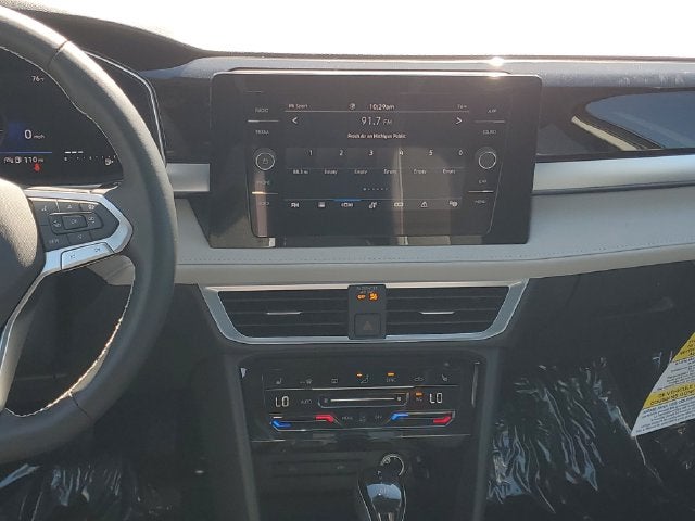 2027 Volkswagen Taos 1.5T SE