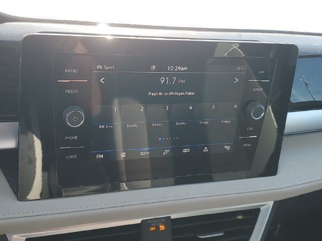 2027 Volkswagen Taos 1.5T SE