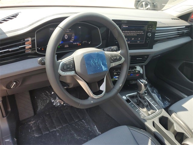 2025 Volkswagen Jetta 1.5T SE