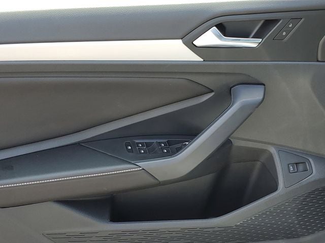 2026 Volkswagen Jetta Sport - Photo 13