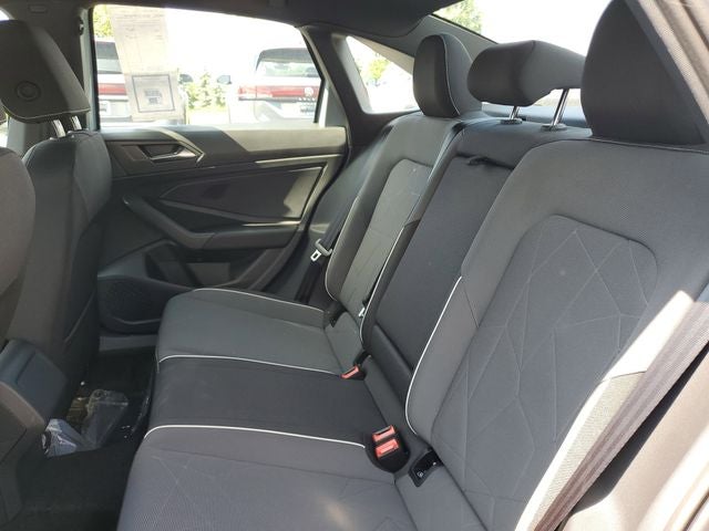 2026 Volkswagen Jetta Sport - Photo 8