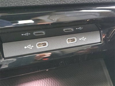 2026 Volkswagen Golf R 2.0T