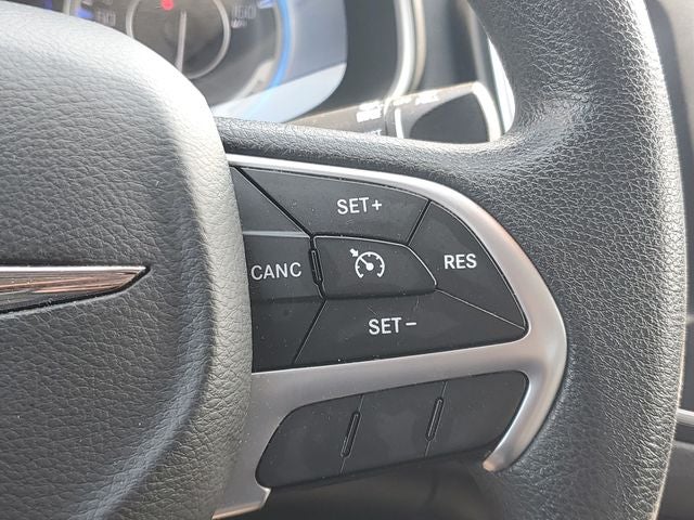 2016 Chrysler 200 LX