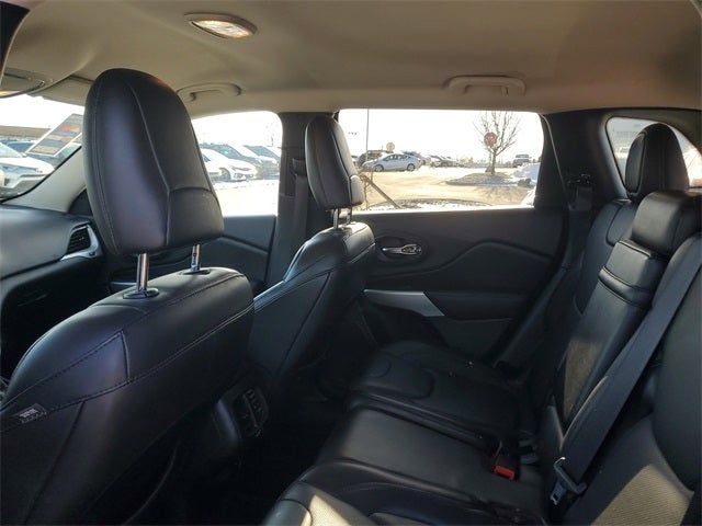 2018 Jeep Cherokee Overland