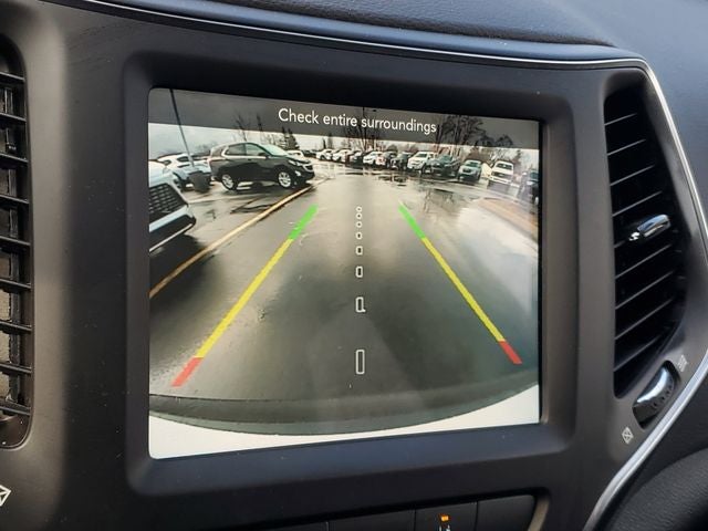 2022 Jeep Cherokee Latitude Lux