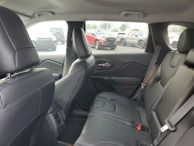 2022 Jeep Cherokee Latitude Lux