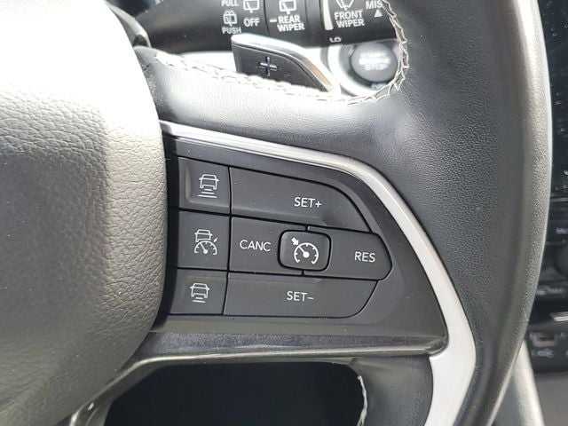 2022 Jeep Grand Cherokee L Altitude