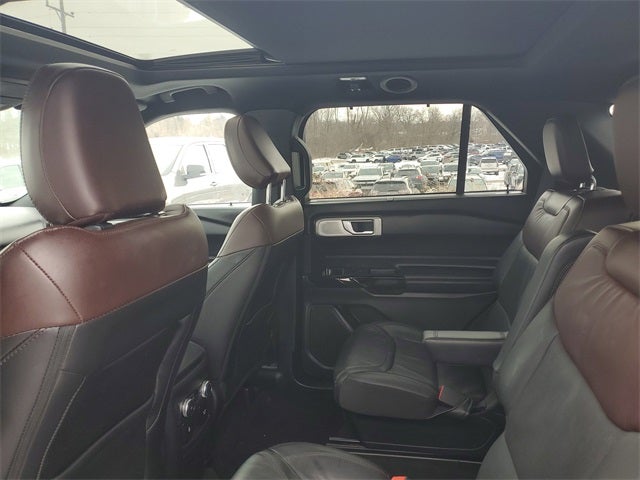 2022 Ford Explorer Platinum