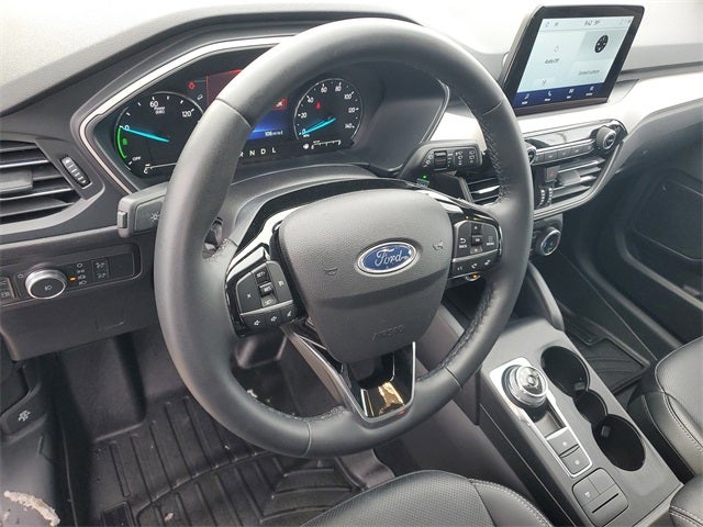 2022 Ford Escape Hybrid SEL