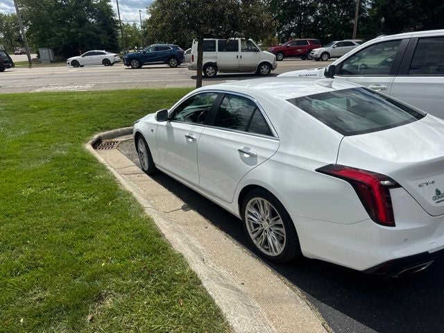 2021 Cadillac CT4 Premium Luxury
