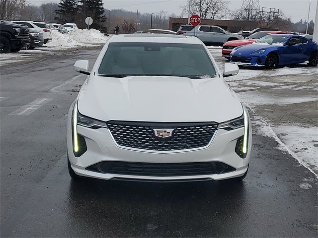 2025 Cadillac CT4 Luxury