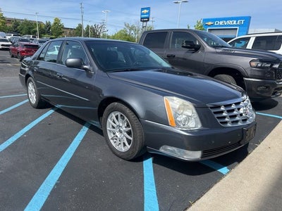 2010 Cadillac DTS Base