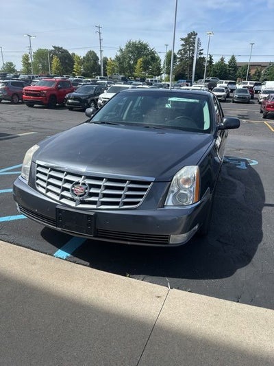 2010 Cadillac DTS Base