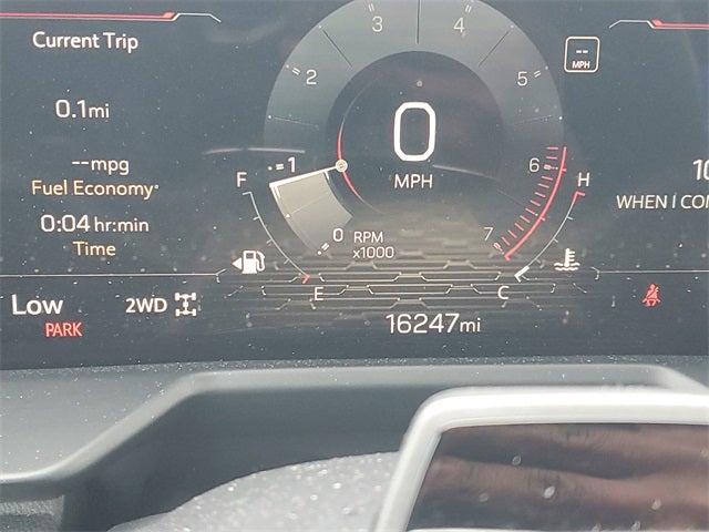 2024 GMC Acadia Elevation