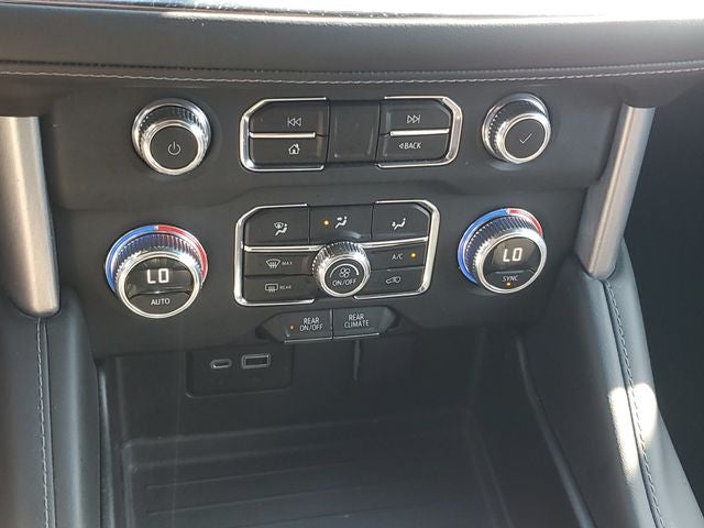 2023 GMC Yukon SLE