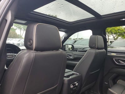 2023 GMC Yukon XL SLT