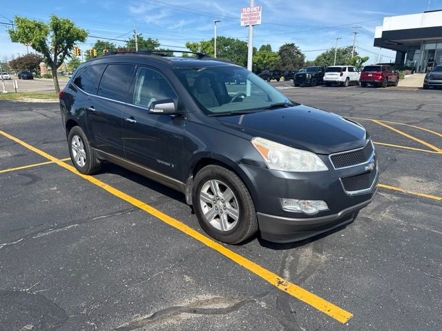 2009 Chevrolet Traverse LT 1LT